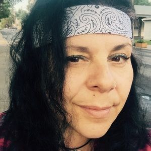 Meet your Posher, Michele